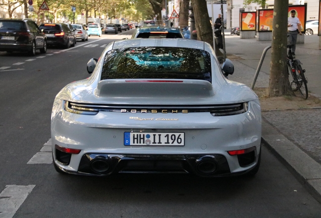 Porsche 992 Sport Classic