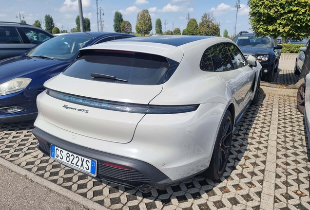 Porsche Taycan GTS Sport Turismo