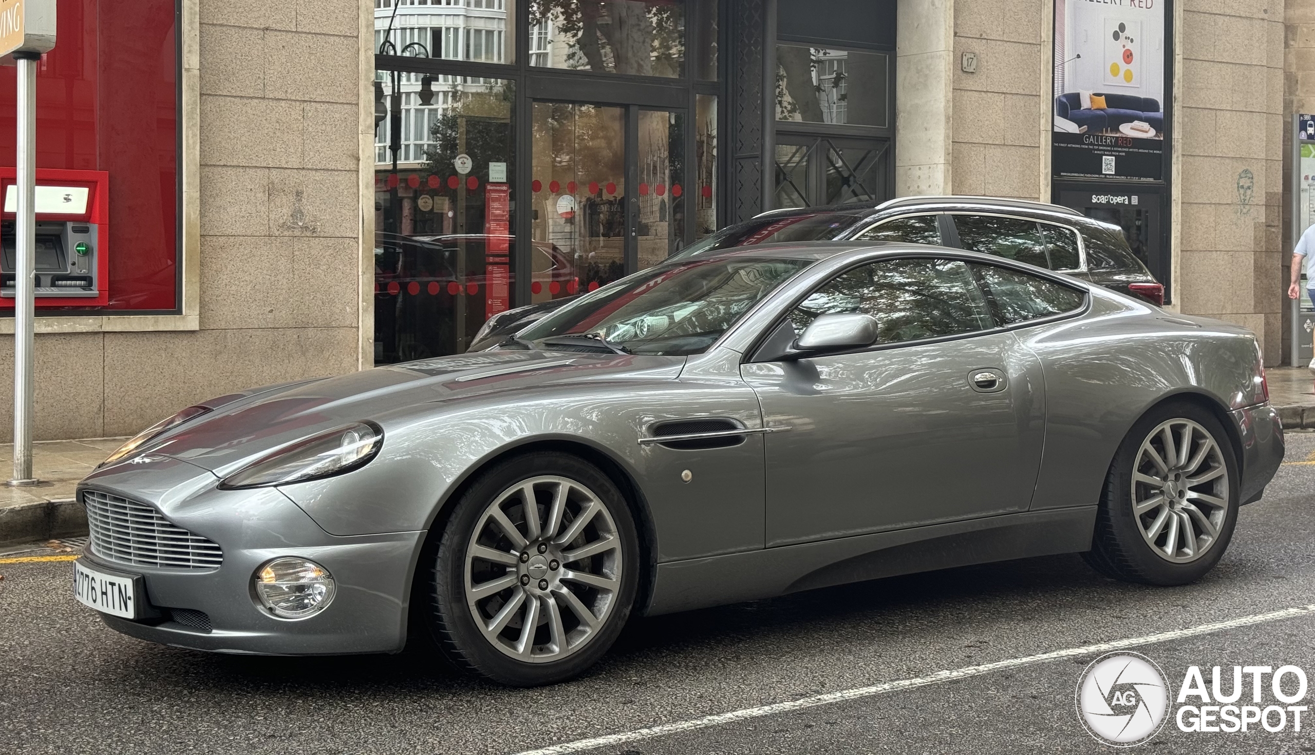 Aston Martin Vanquish