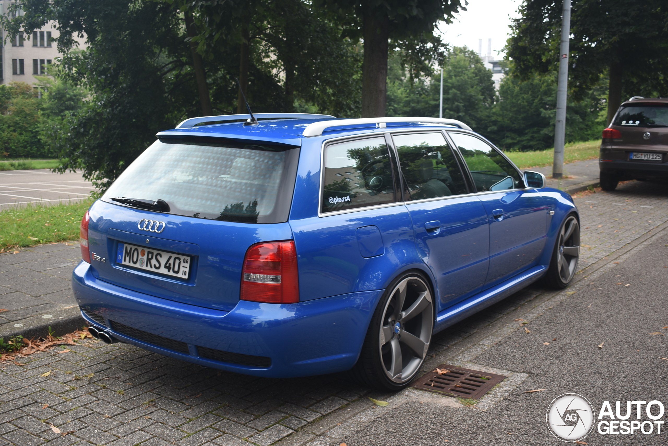 Audi RS4 Avant B5