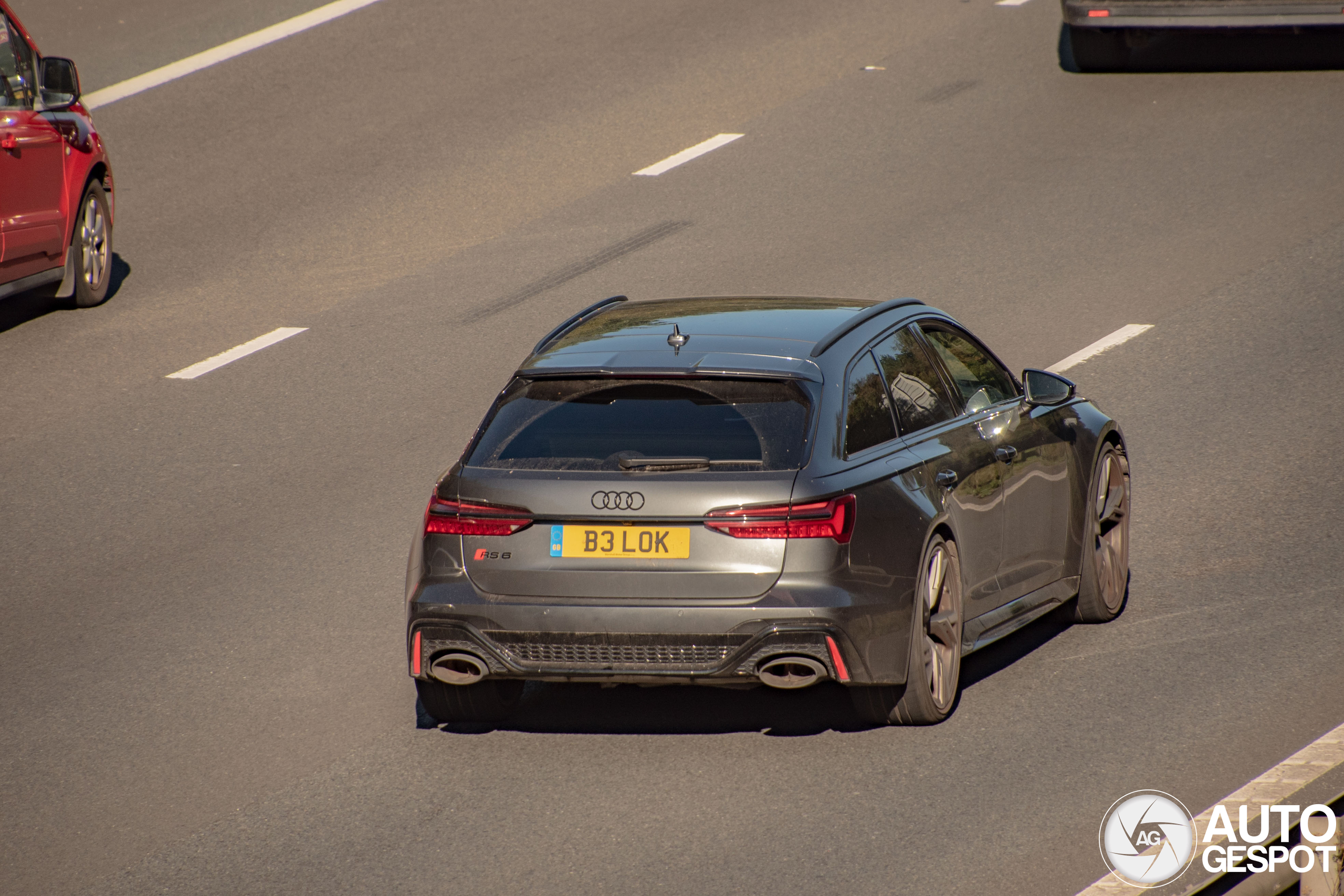 Audi RS6 Avant C8