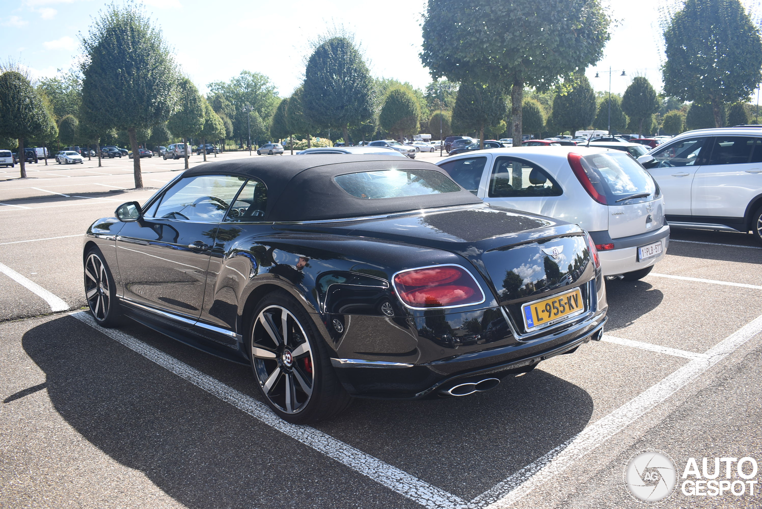 Bentley Continental GTC V8 S