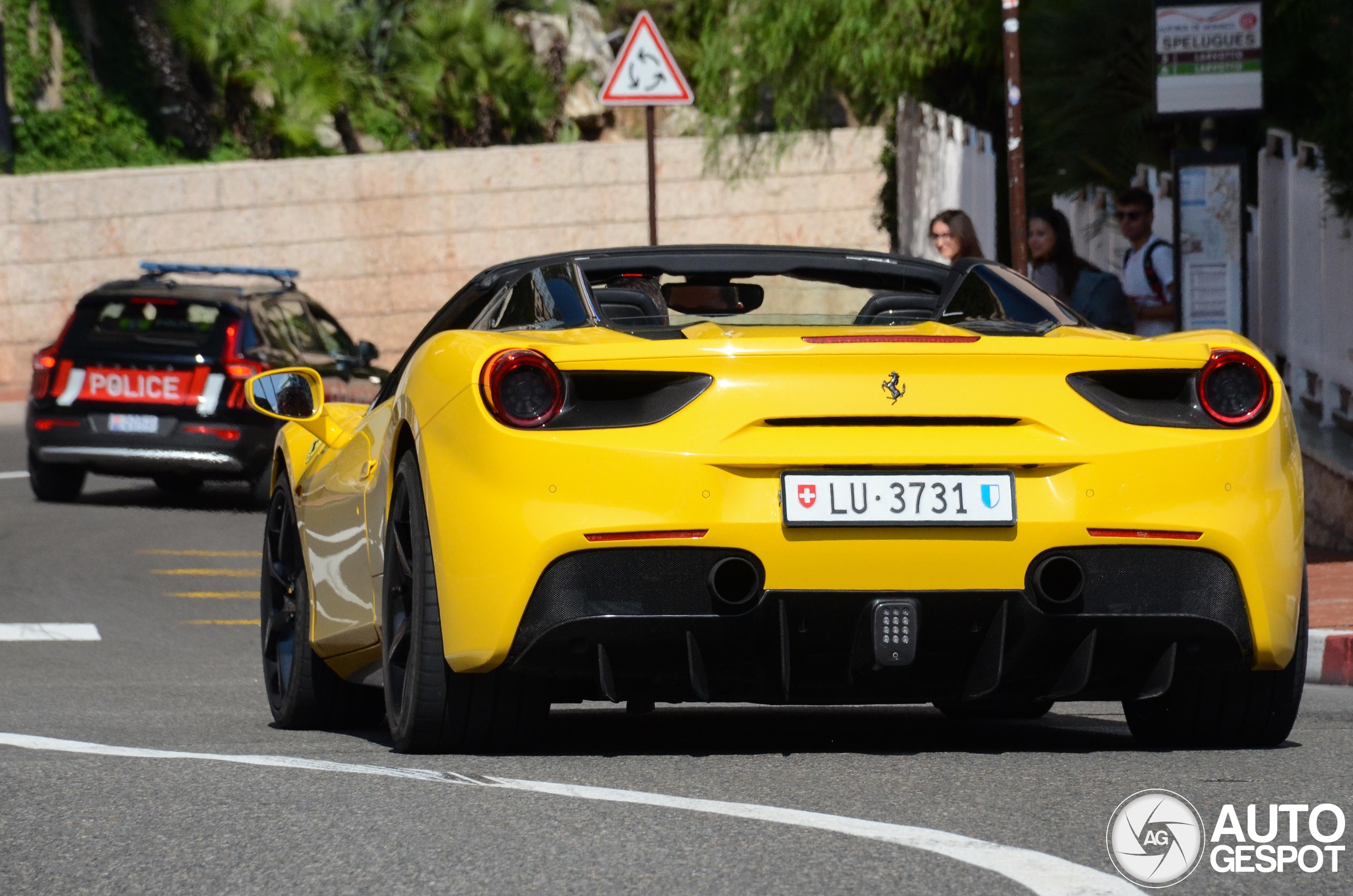 Ferrari 488 Spider