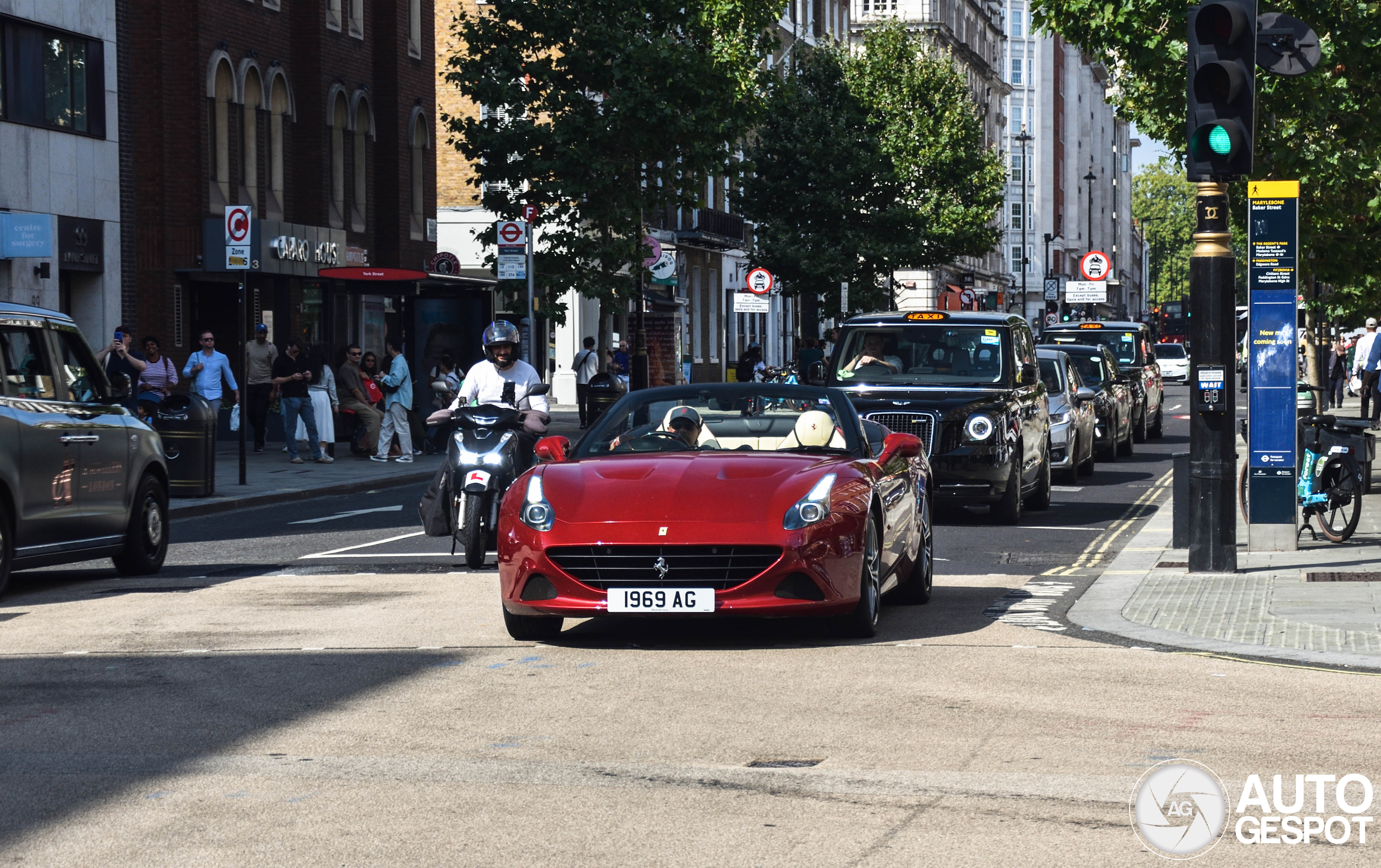 Ferrari California T