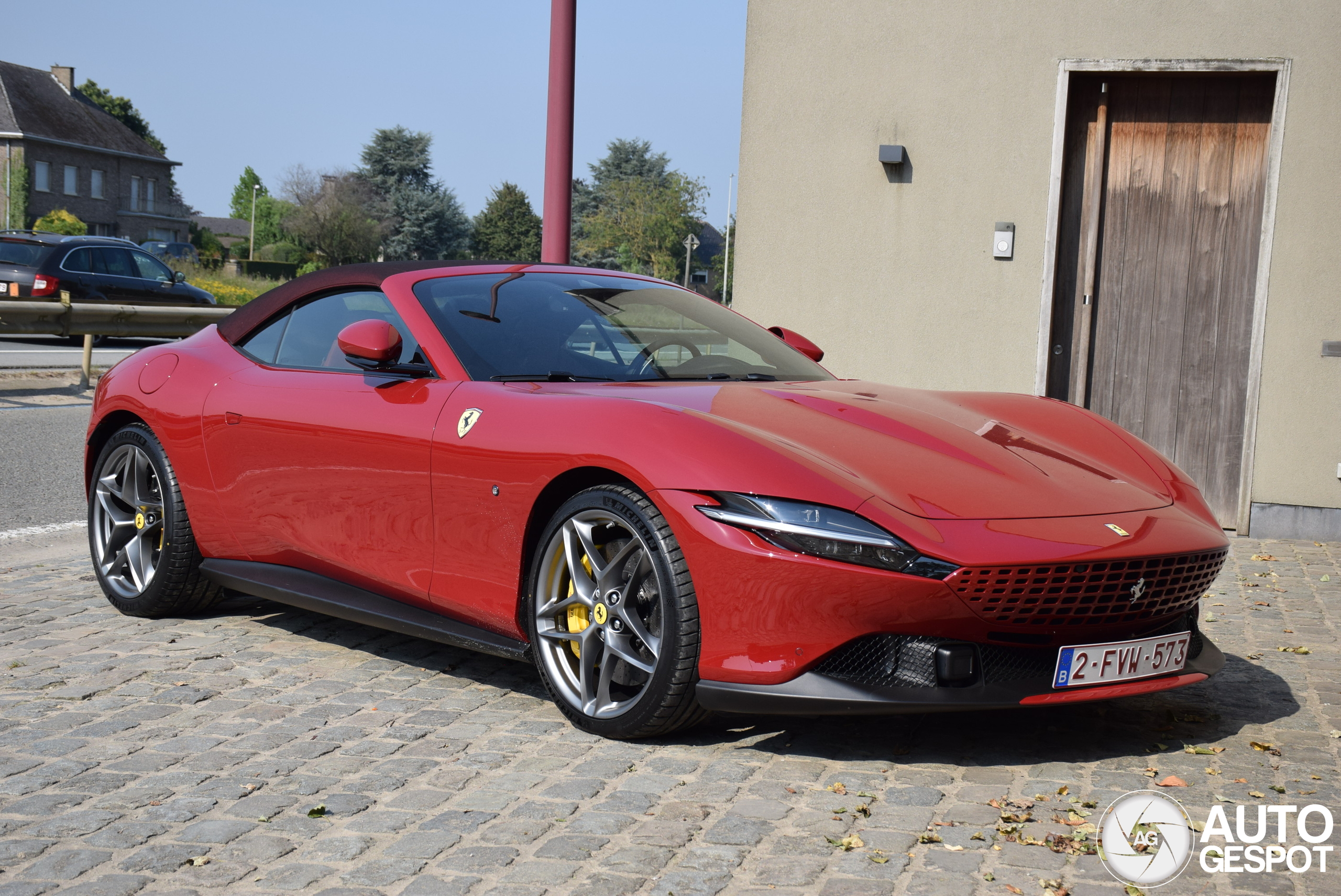 Ferrari Roma Spider