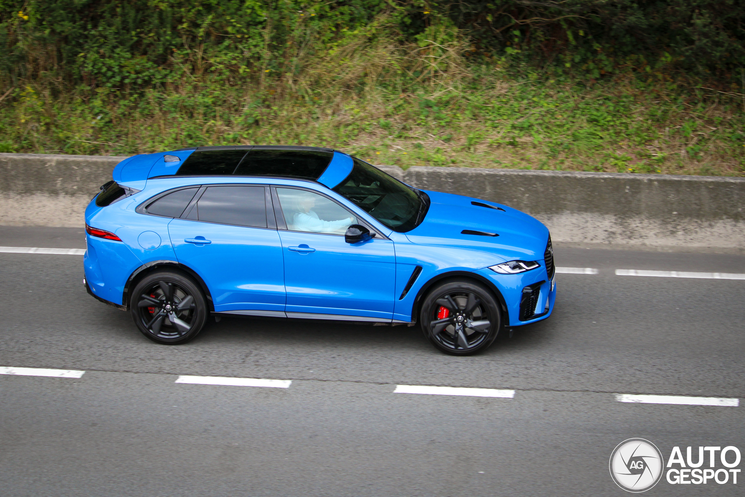 Jaguar F-PACE SVR 2021