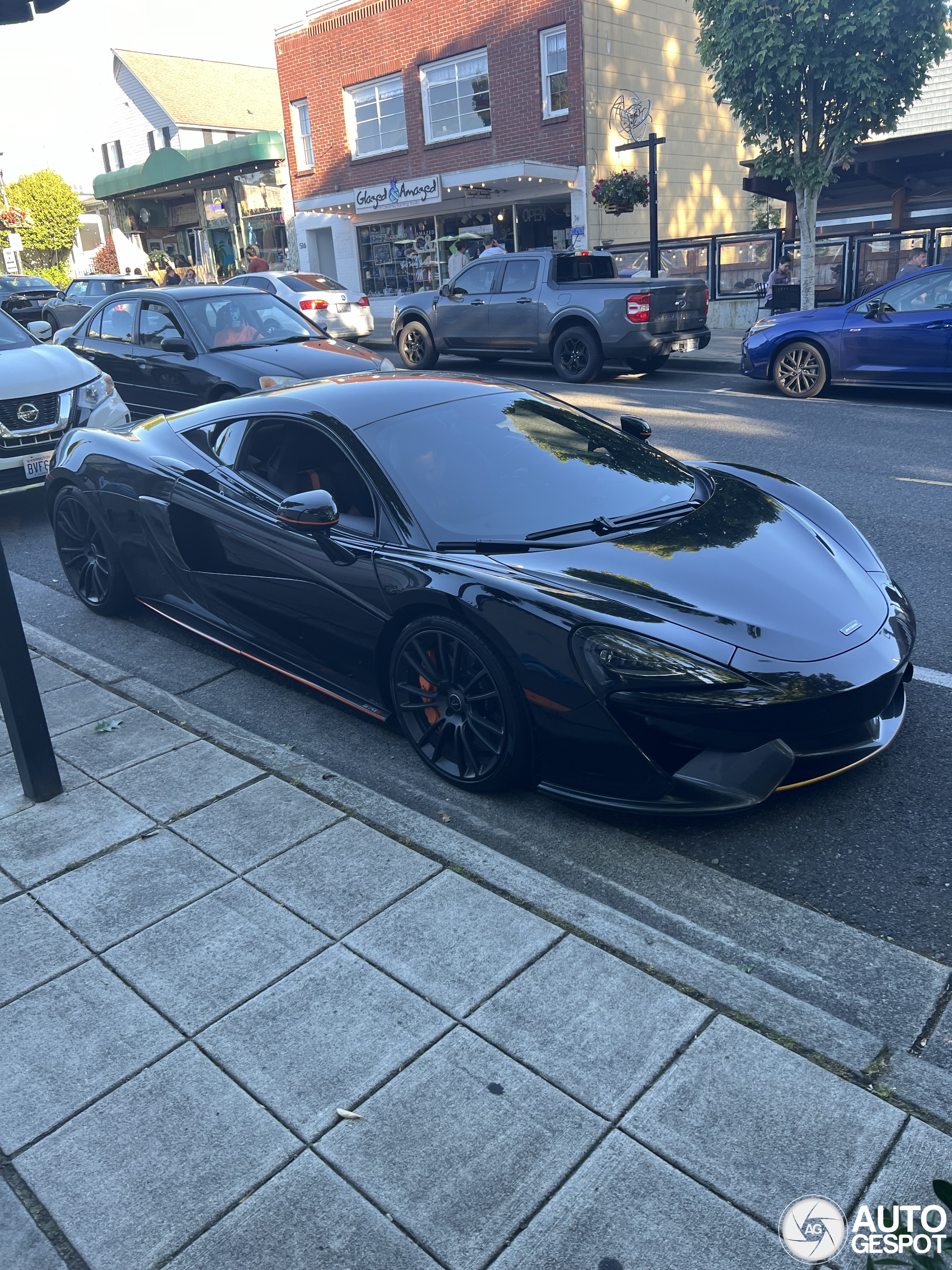 McLaren 570S