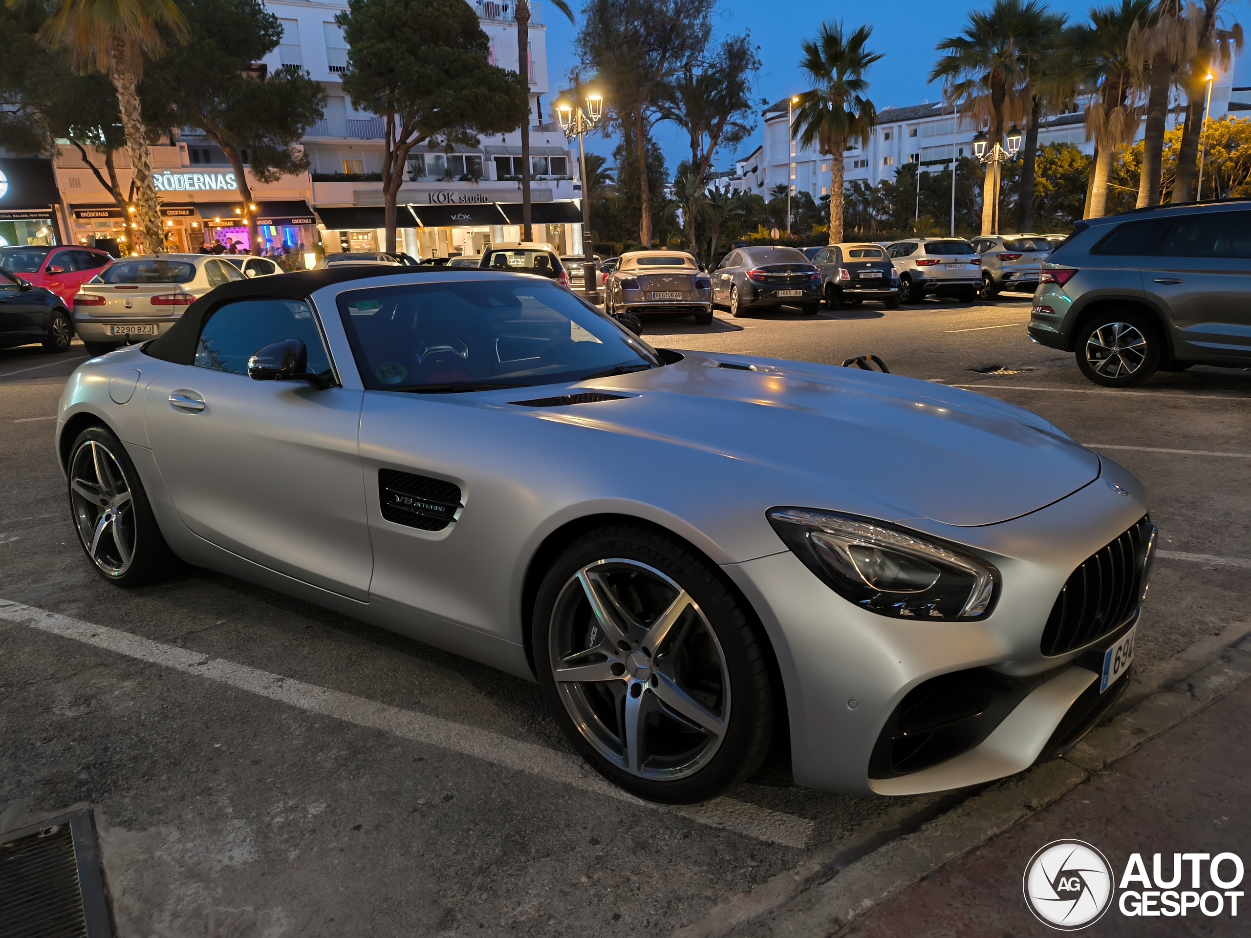 Mercedes-AMG GT Roadster R190