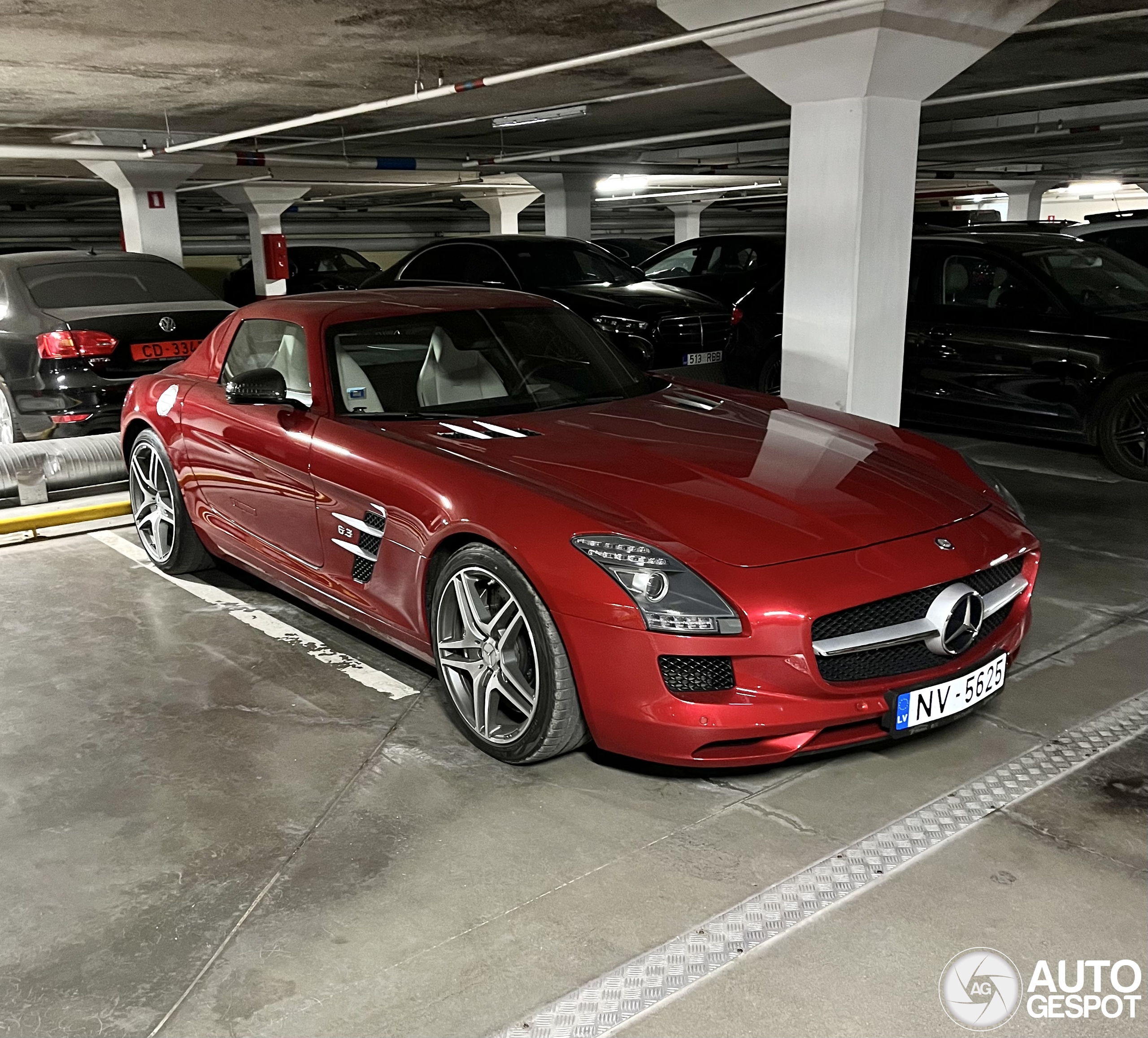 Mercedes-Benz SLS AMG