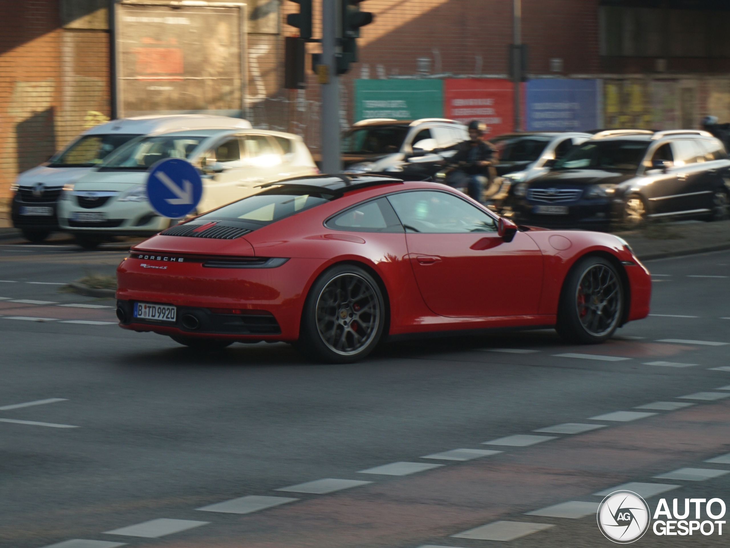 Porsche 992 Carrera 4S