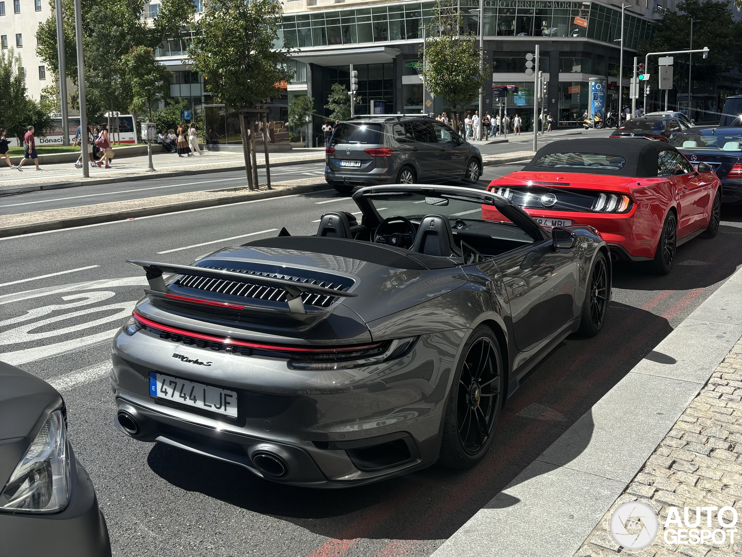 Porsche 992 Turbo S Cabriolet