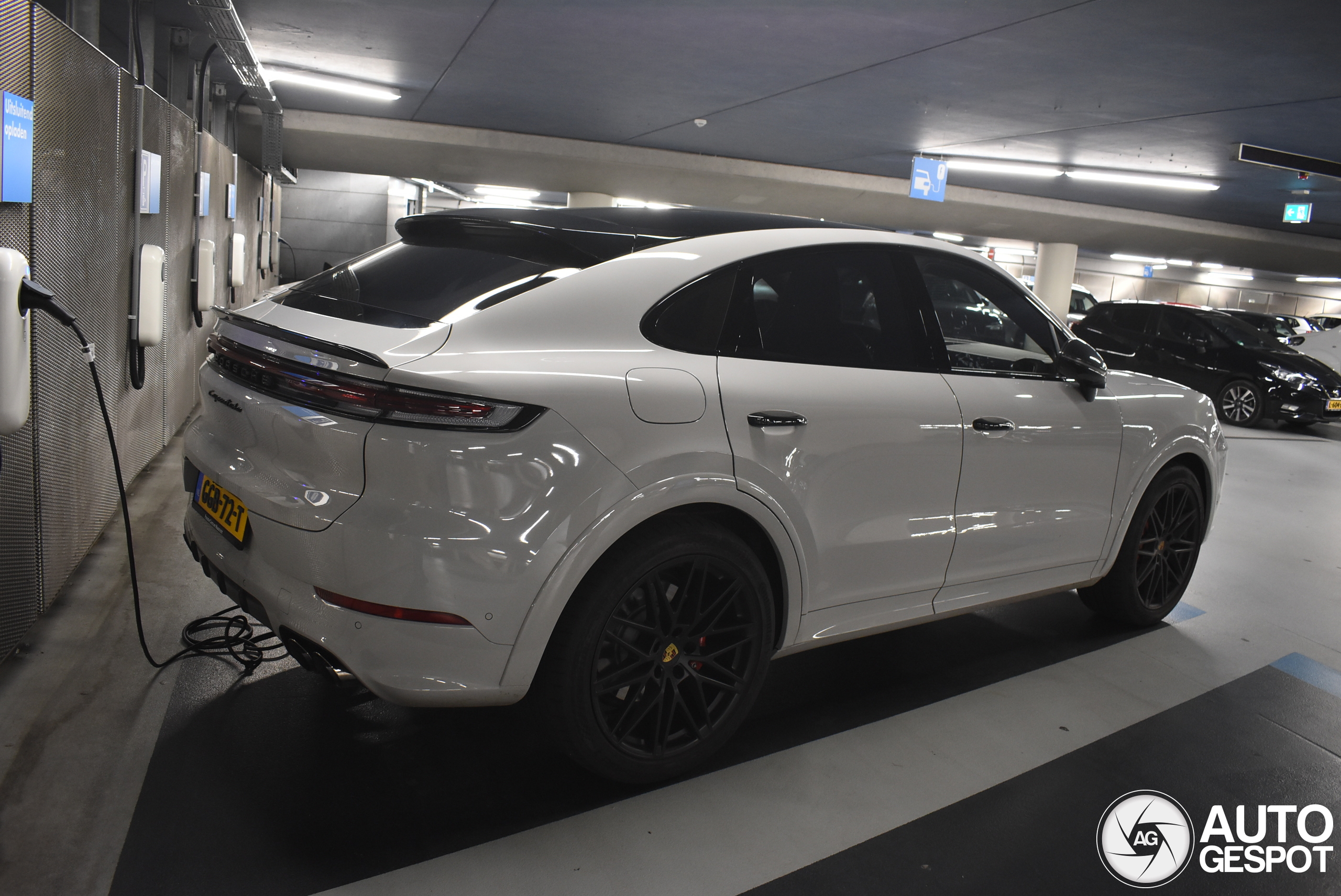 Porsche Cayenne Coupé Turbo E-Hybrid