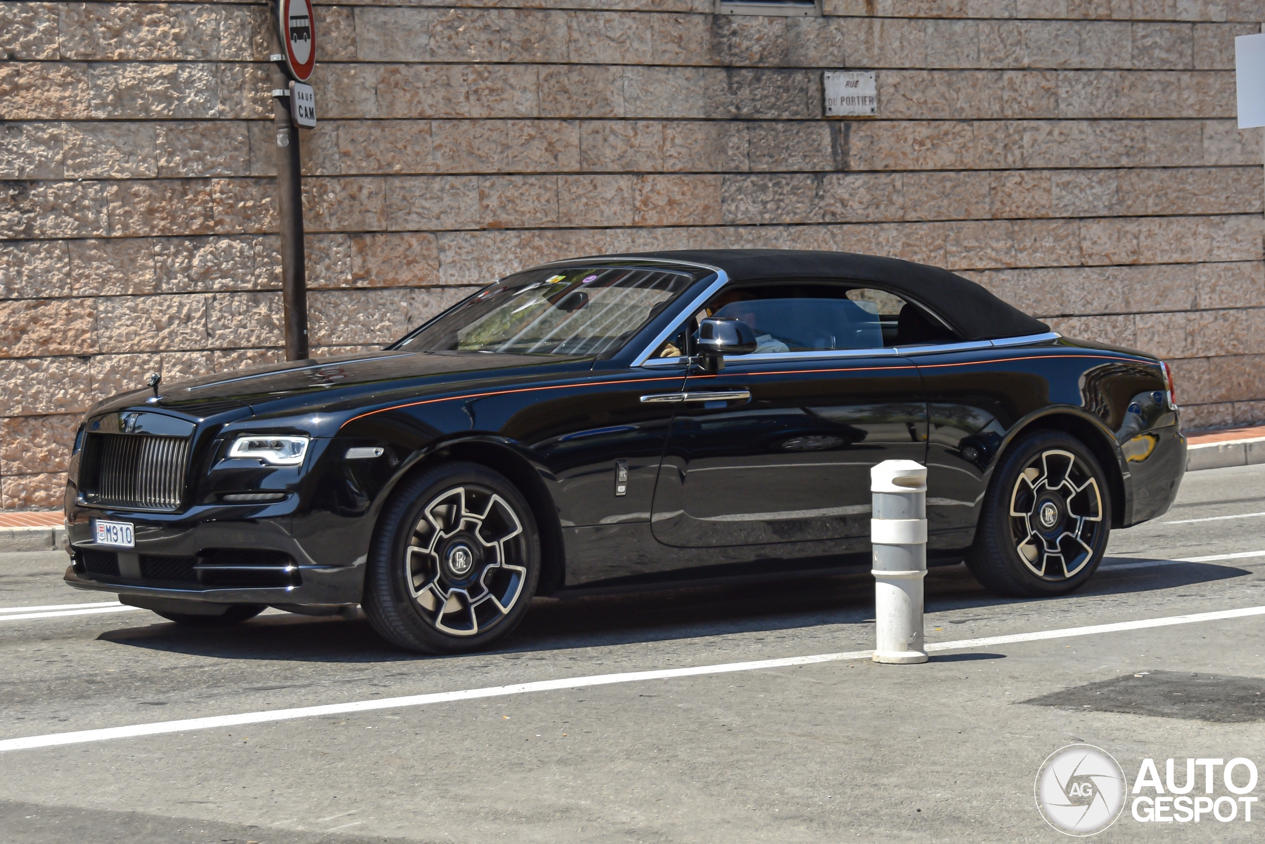 Rolls-Royce Dawn Black Badge