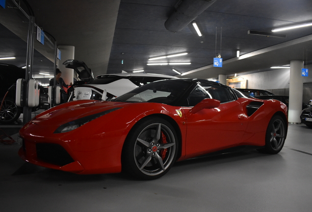 Ferrari 488 Spider