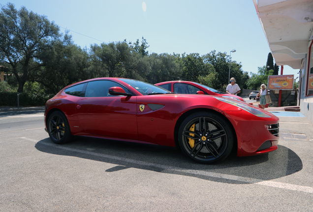 Ferrari FF