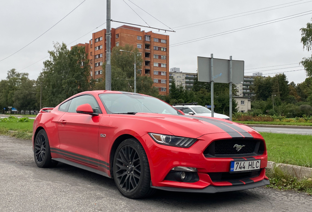 Ford Mustang GT 2015