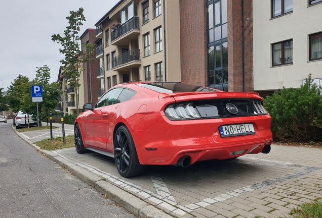 Ford Mustang GT 2015