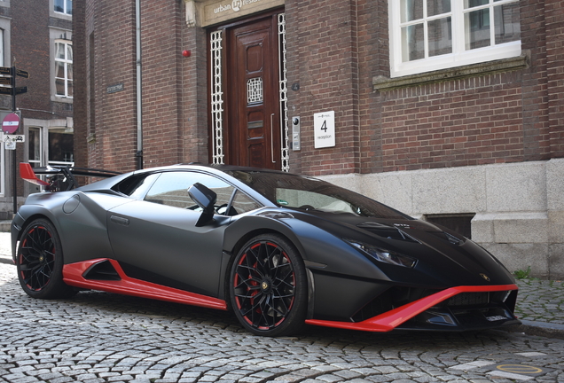 Lamborghini Huracán LP640-2 STO