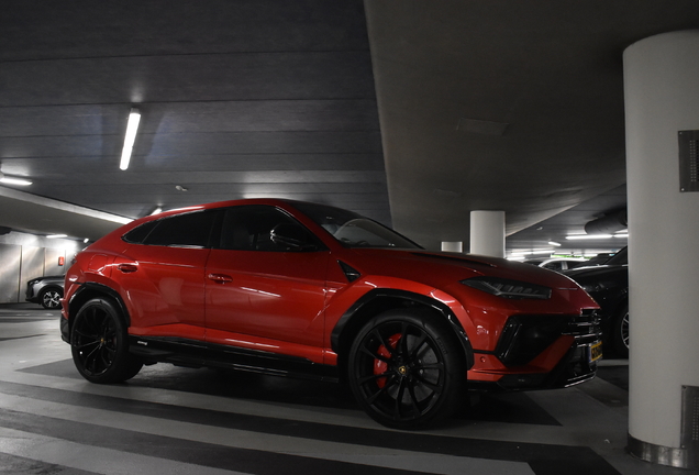 Lamborghini Urus S