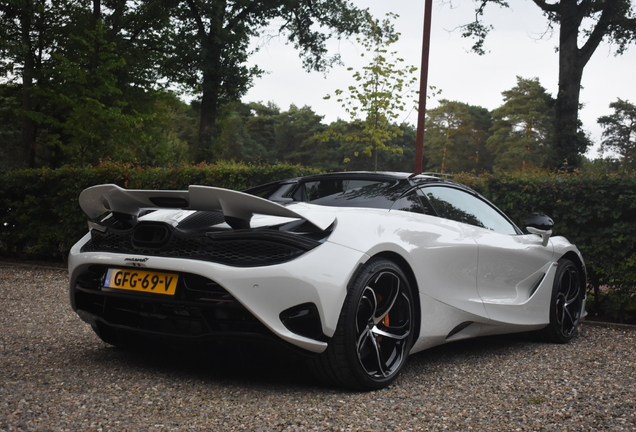 McLaren 750S Spider