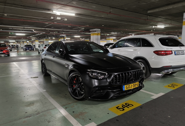 Mercedes-AMG E 63 S W213 2021