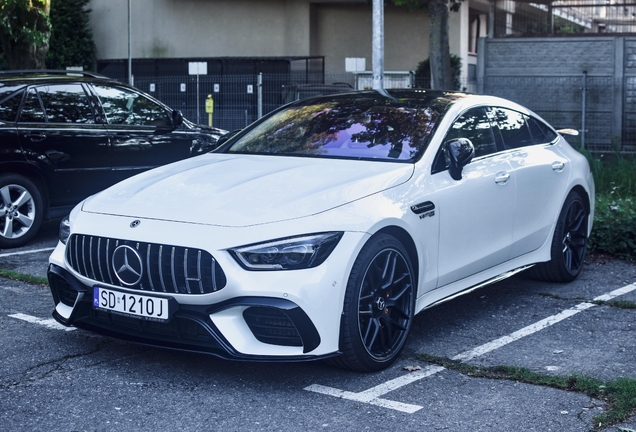 Mercedes-AMG GT 63 S X290