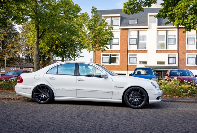 Mercedes-Benz E 55 AMG