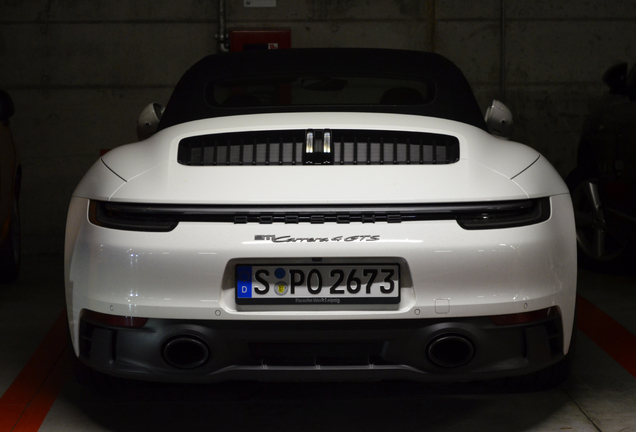 Porsche 992 Carrera 4 GTS Cabriolet