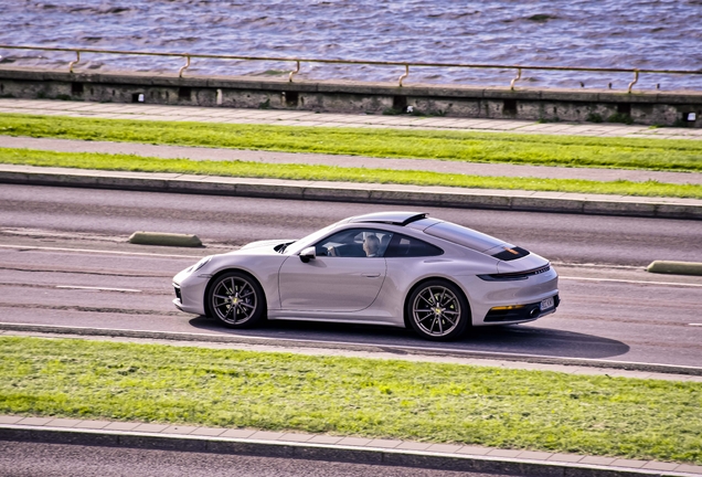 Porsche 992 Carrera S