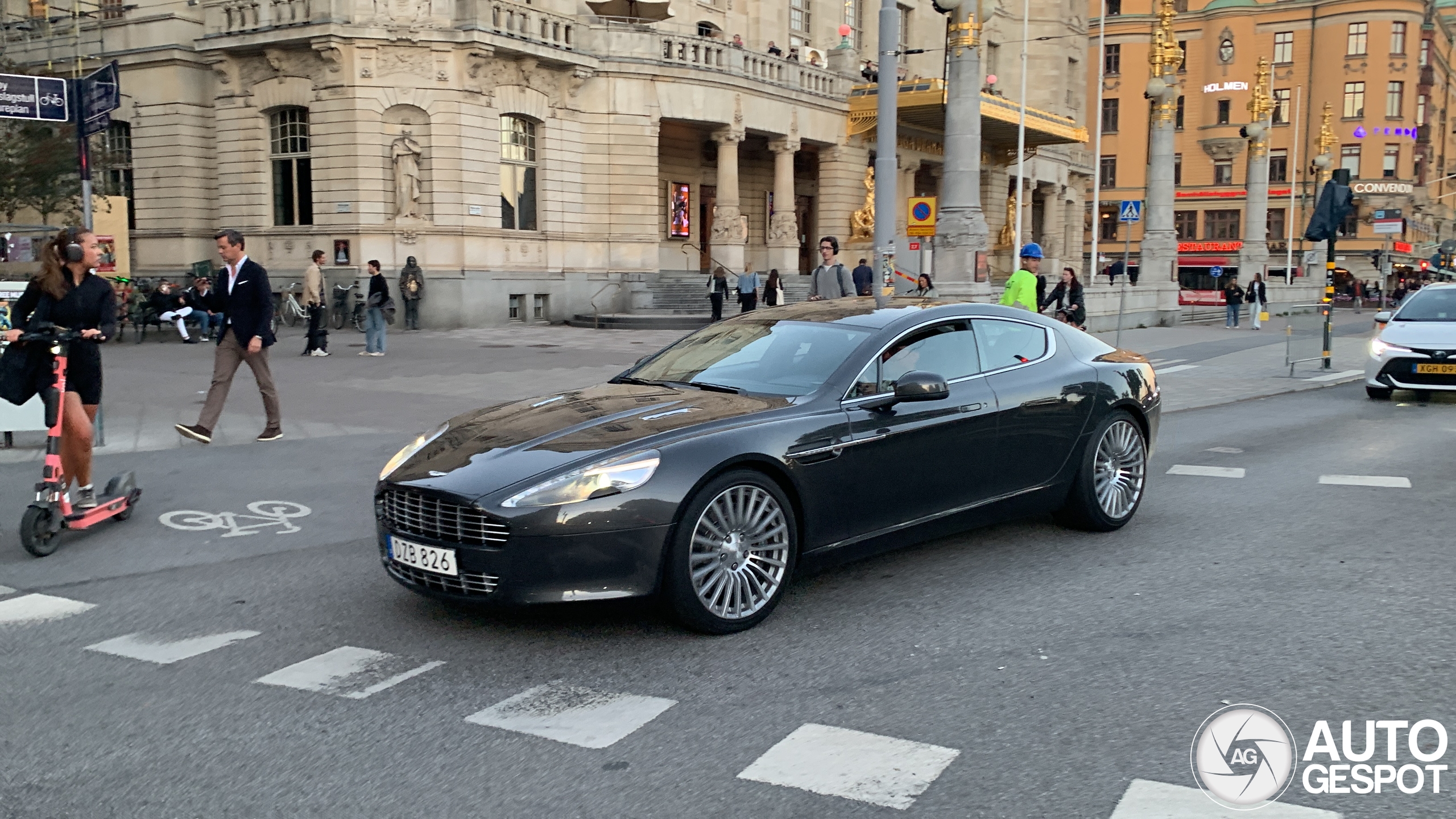 Aston Martin Rapide