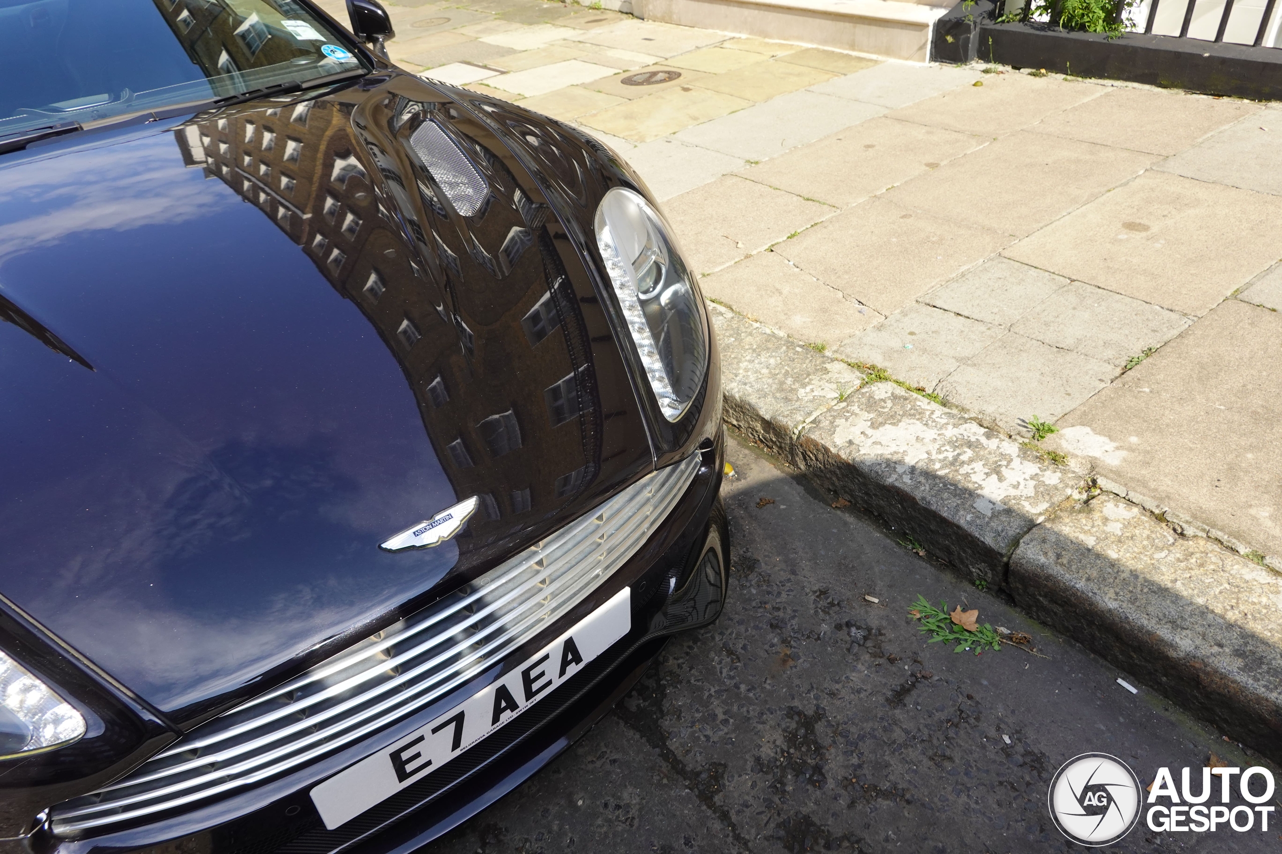 Aston Martin Vanquish 2013 19 September 2024 Autogespot