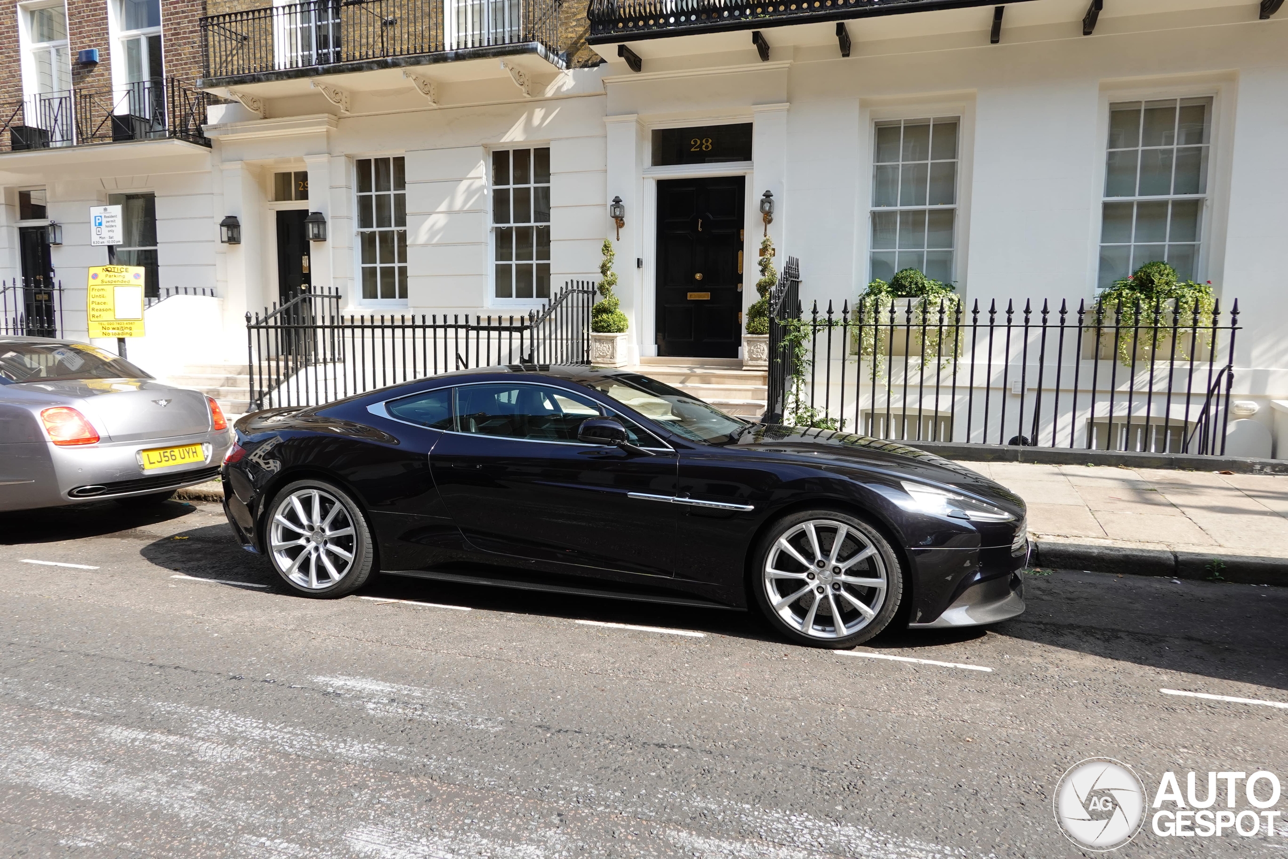 Aston Martin Vanquish 2013 19 September 2024 Autogespot