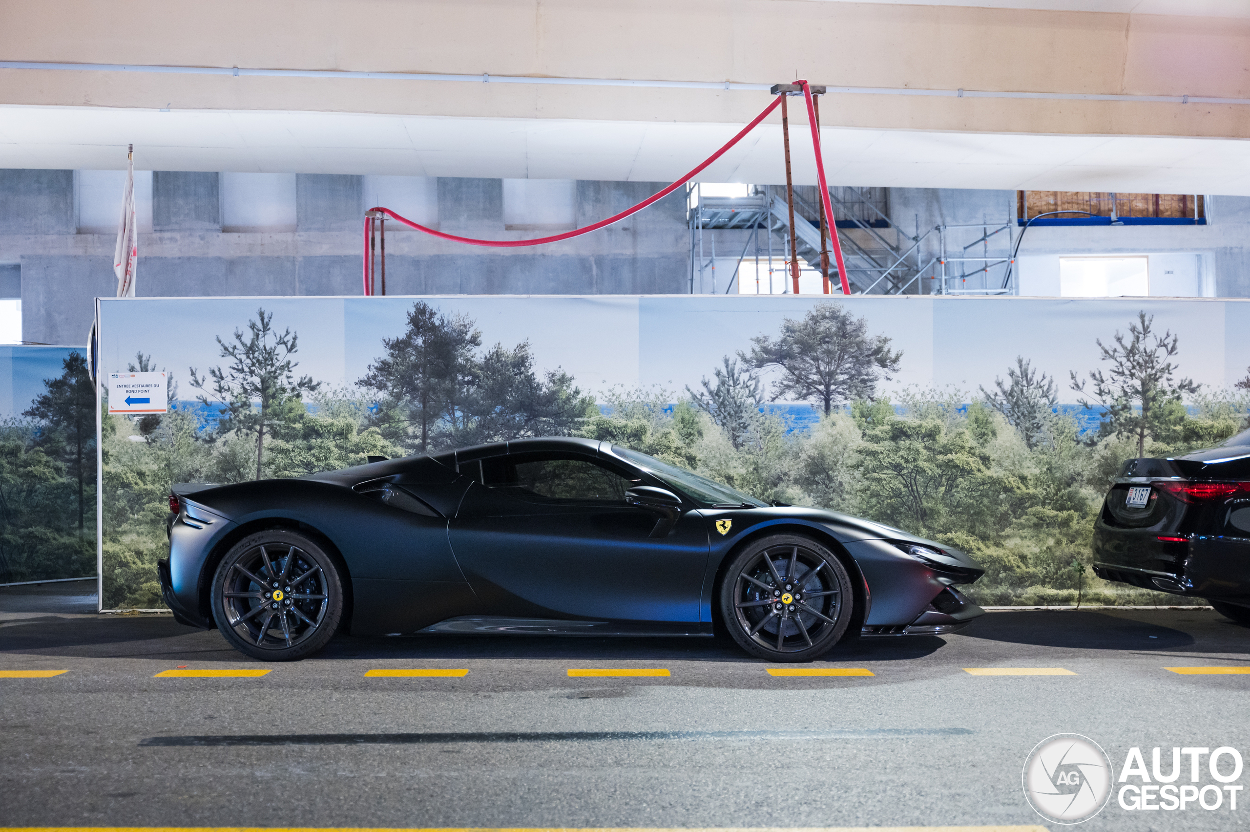 Ferrari SF90 Spider