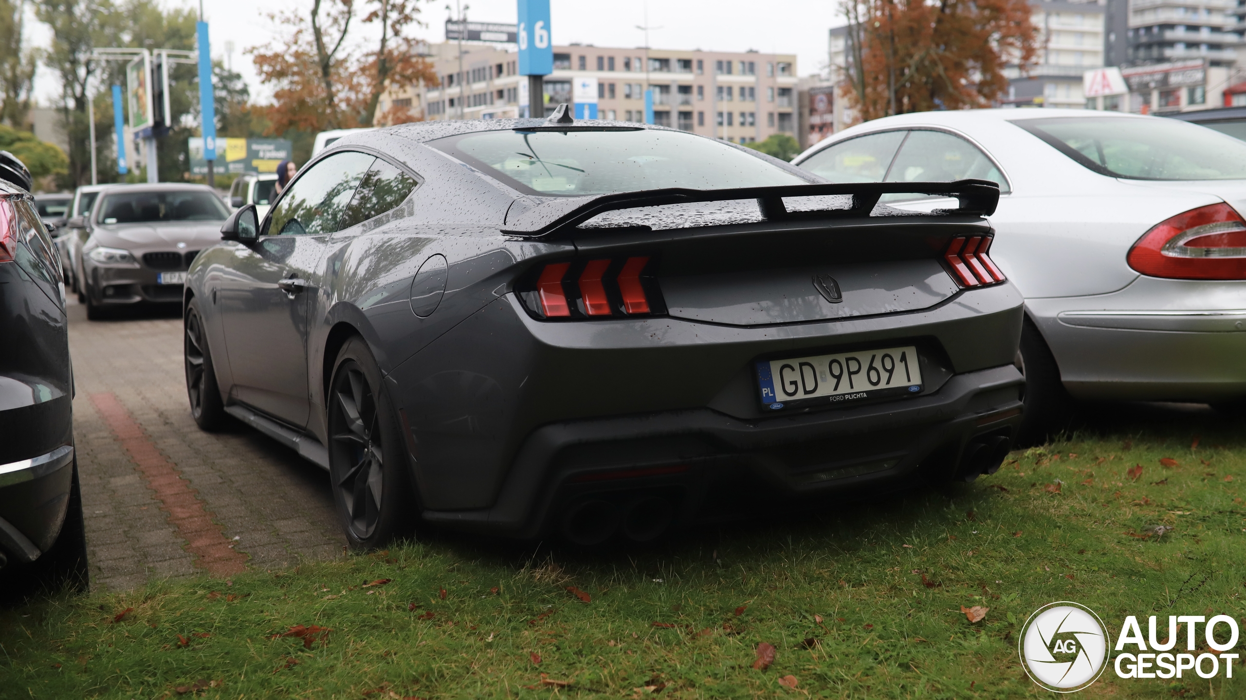 Ford Mustang Dark Horse 2024