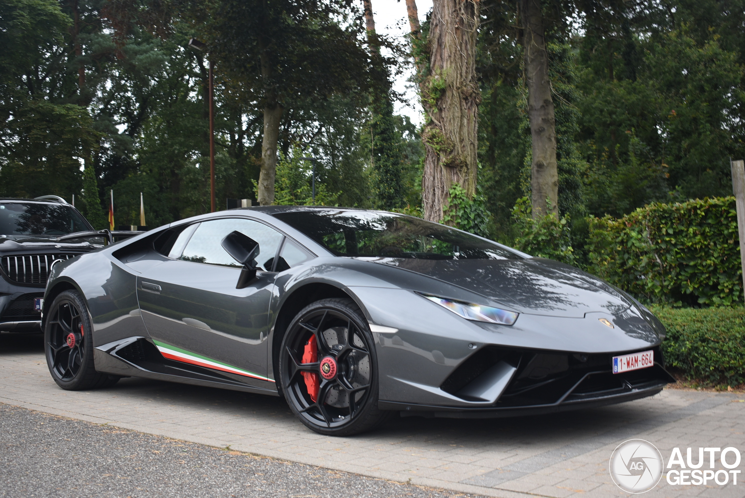 Lamborghini Huracán LP640-4 Performante