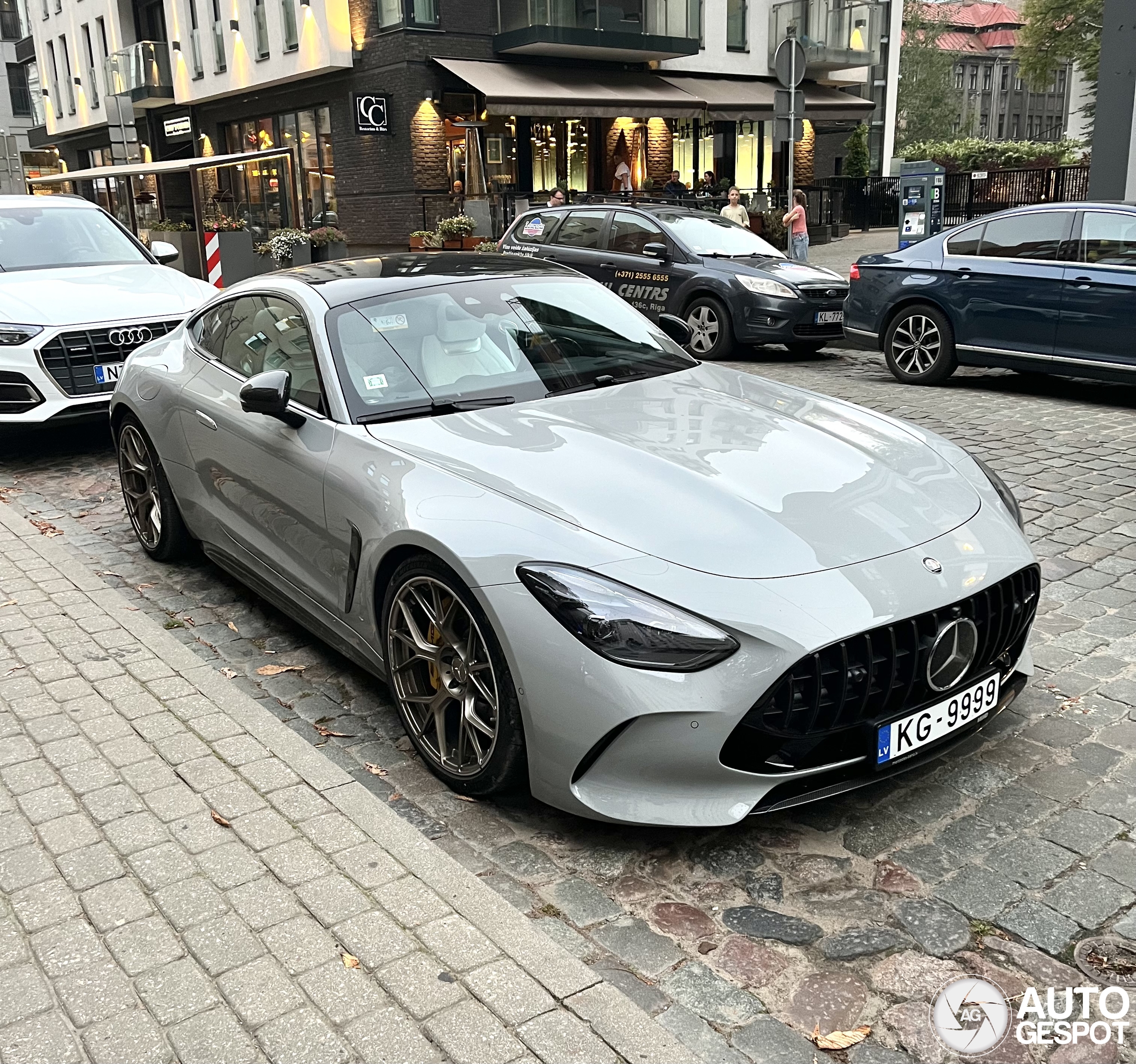 Mercedes-AMG GT 63 C192