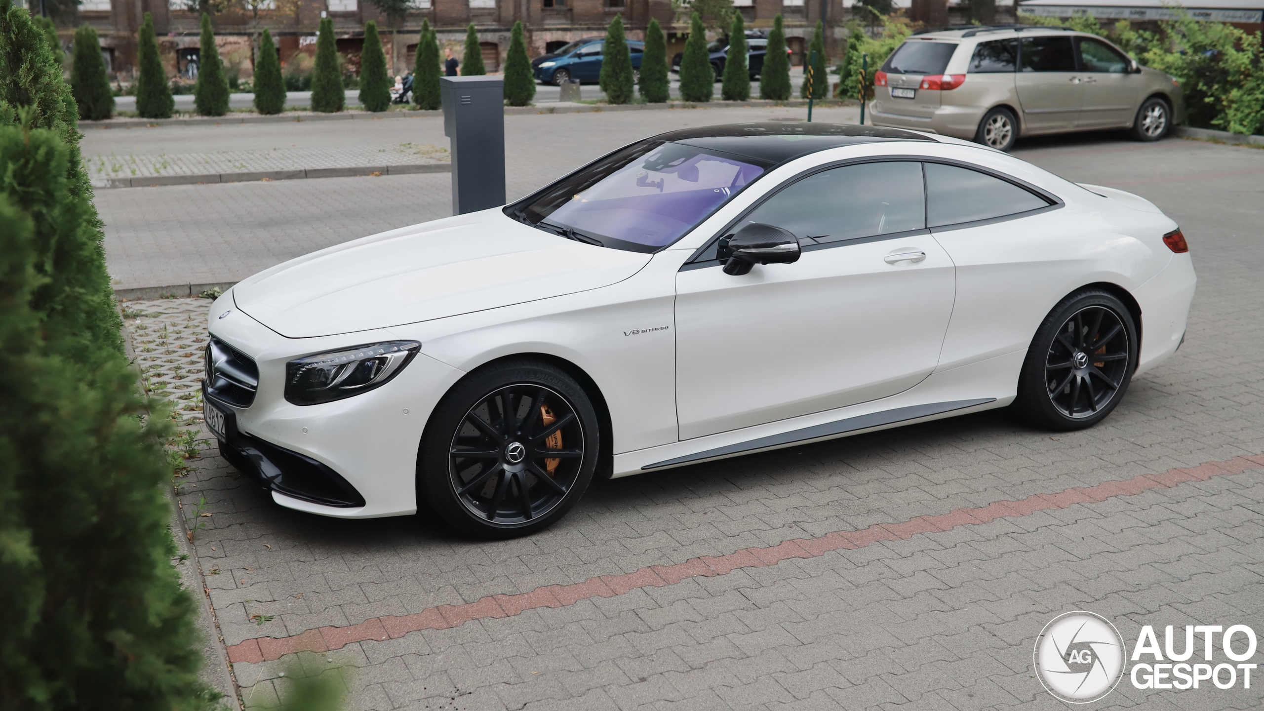 Mercedes-AMG S 63 Coupé C217