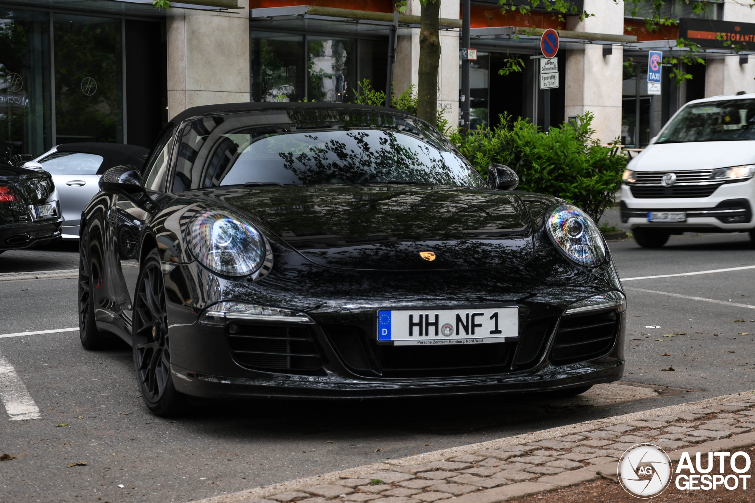 Porsche 991 Carrera GTS Cabriolet MkI