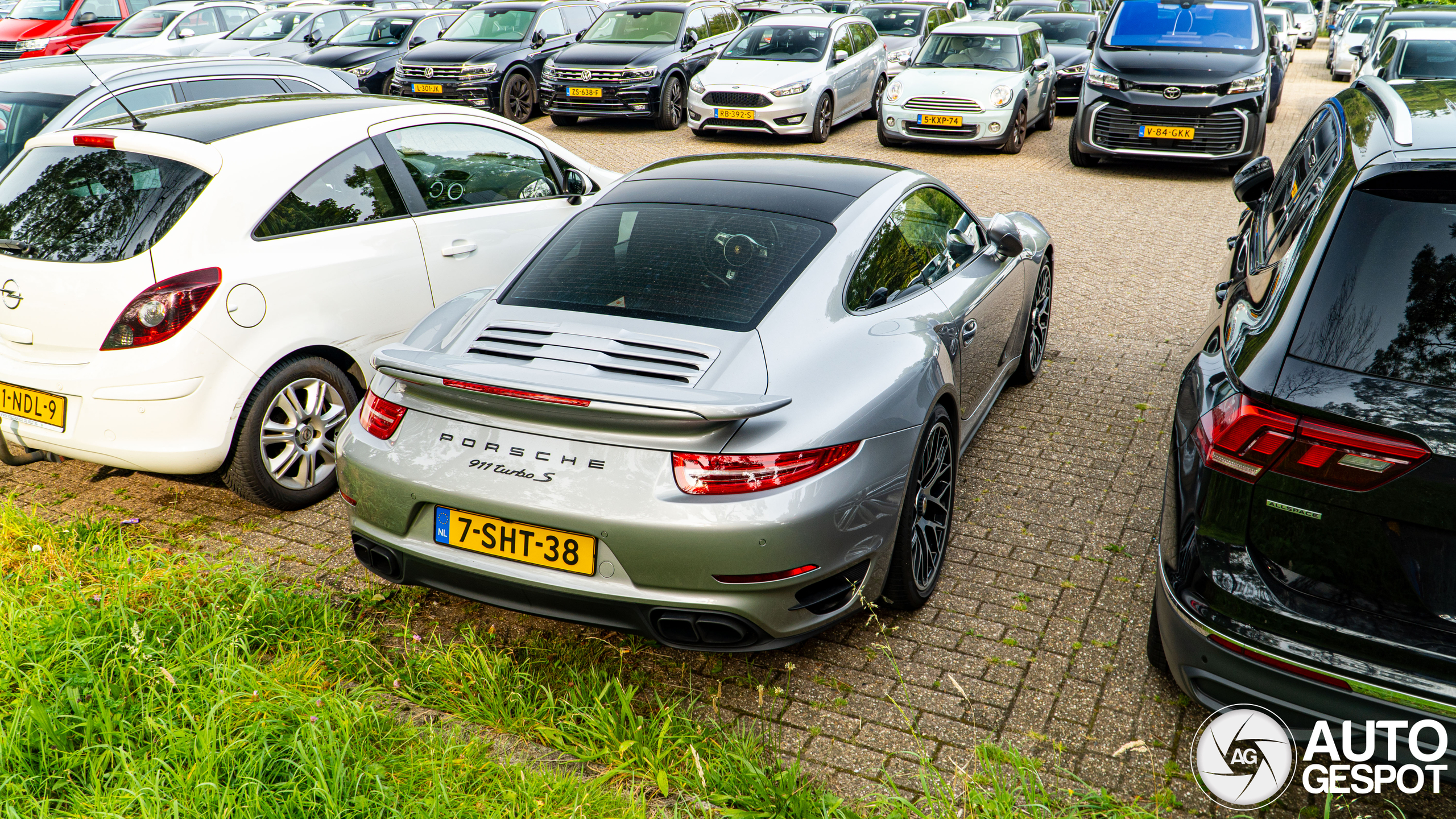 Porsche 991 Turbo S MkI