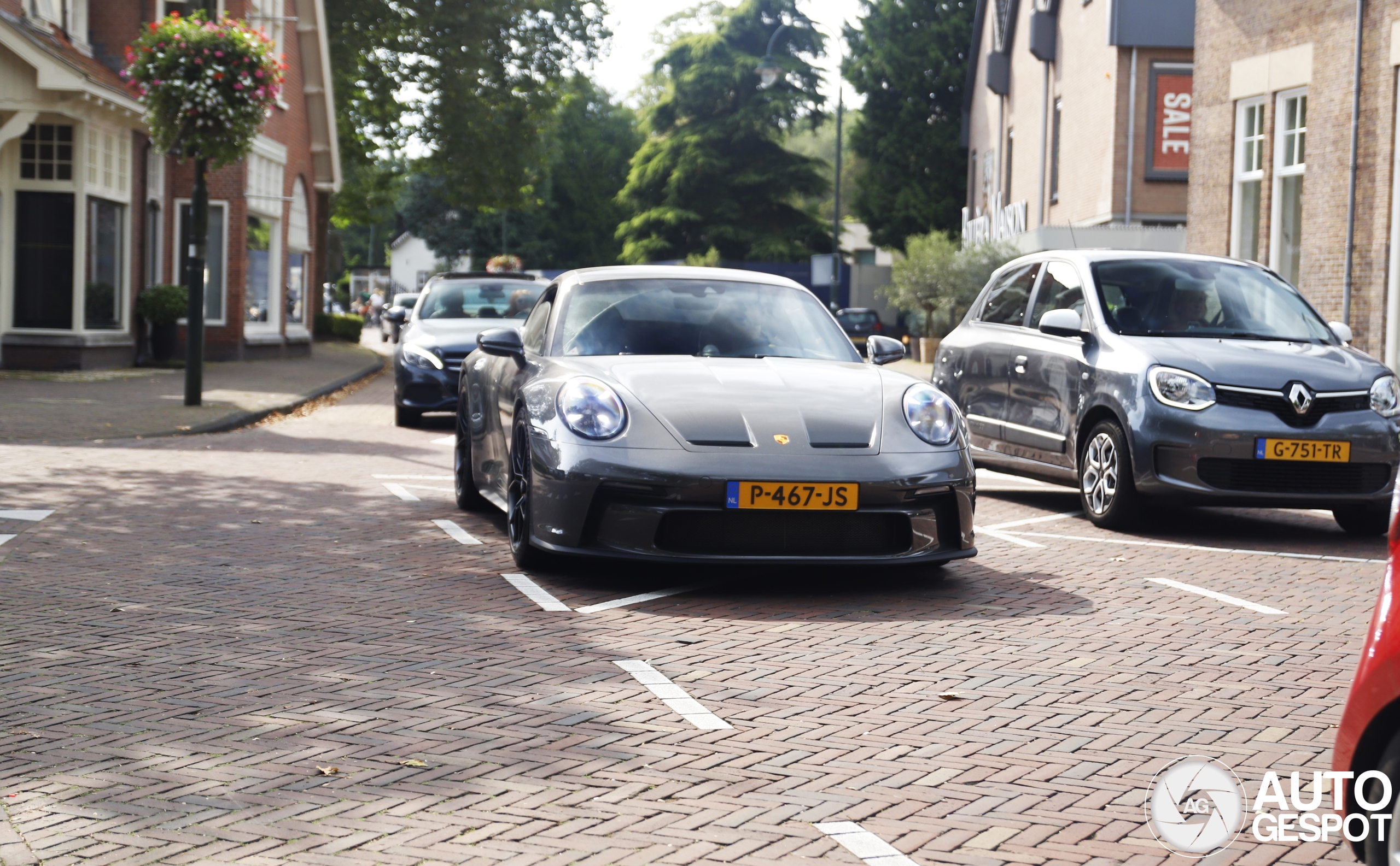 Porsche 992 GT3 Touring