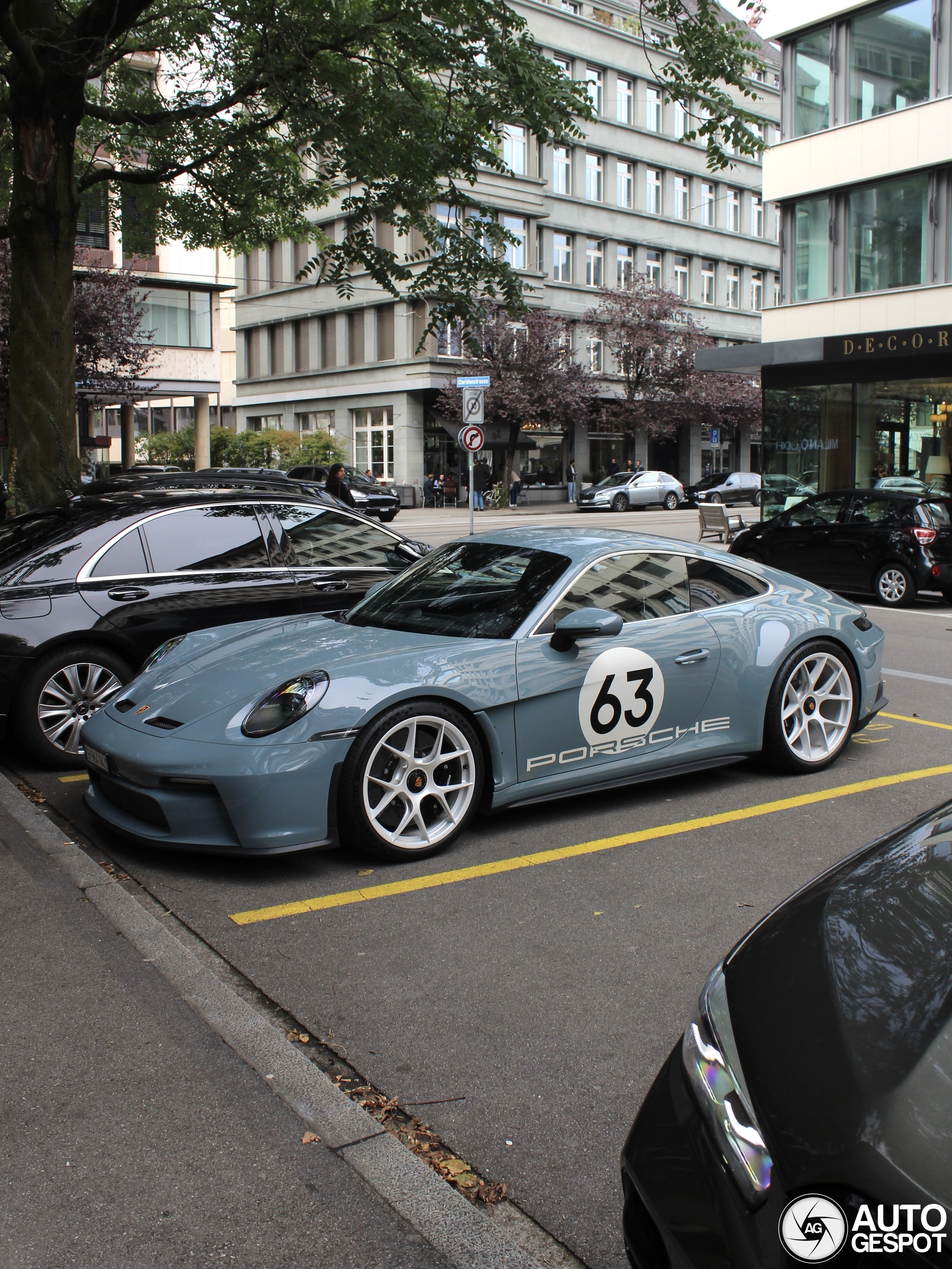 Porsche 992 S/T