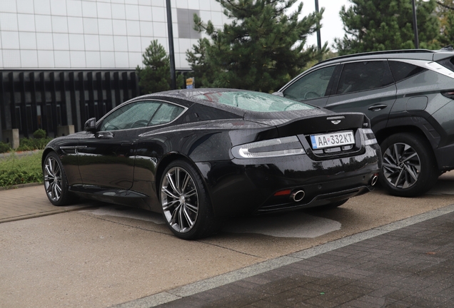 Aston Martin DB9 2013