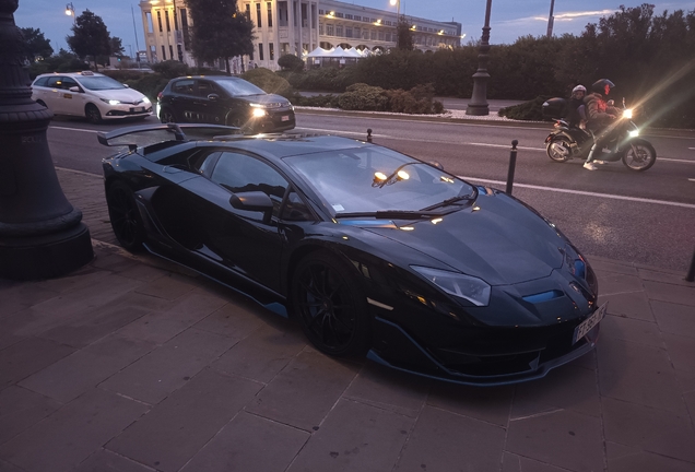 Lamborghini Aventador LP770-4 SVJ