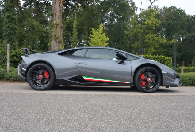 Lamborghini Huracán LP640-4 Performante