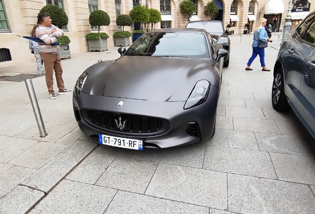 Maserati GranTurismo Folgore 2023