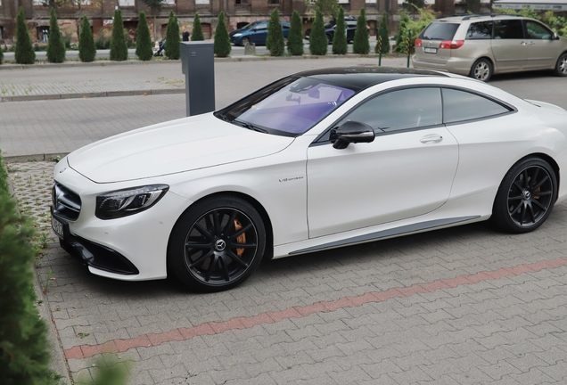 Mercedes-AMG S 63 Coupé C217