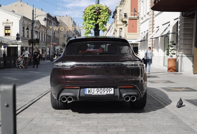 Porsche 95B Macan GTS MkIII