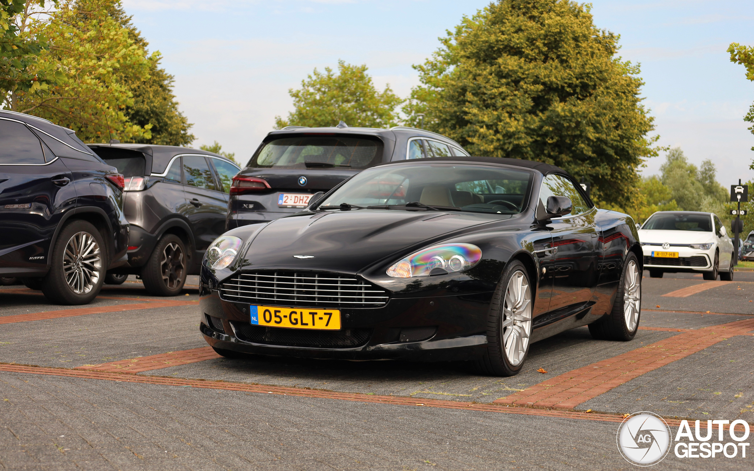 Aston Martin DB9 Volante