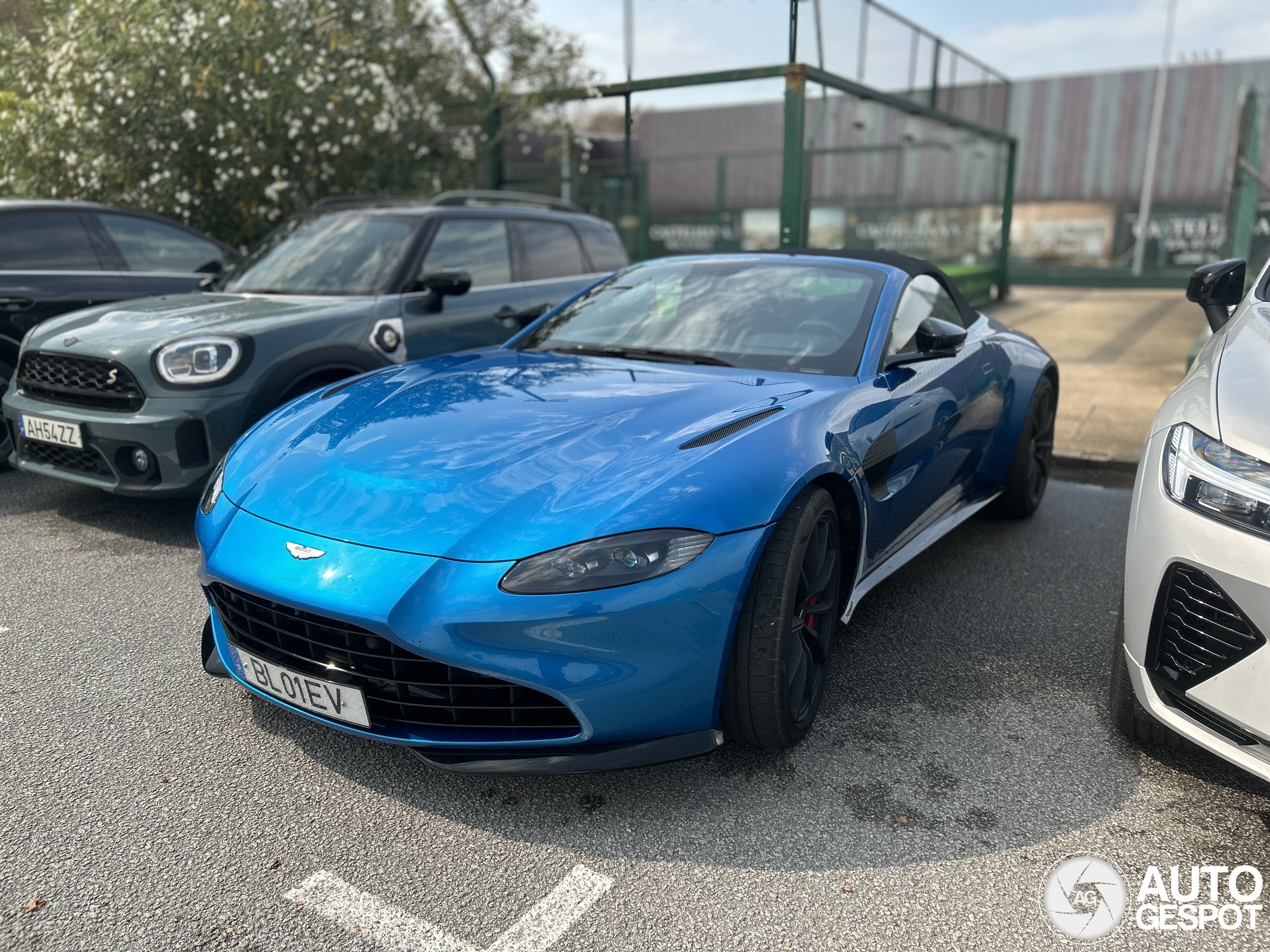 Aston Martin V8 Vantage Roadster 2020