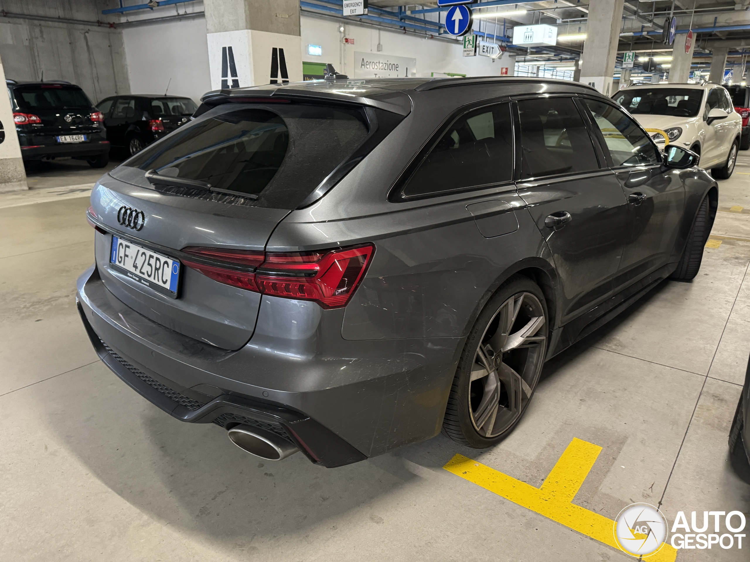 Audi RS6 Avant C8